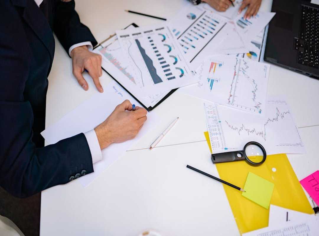 expert analysis building
